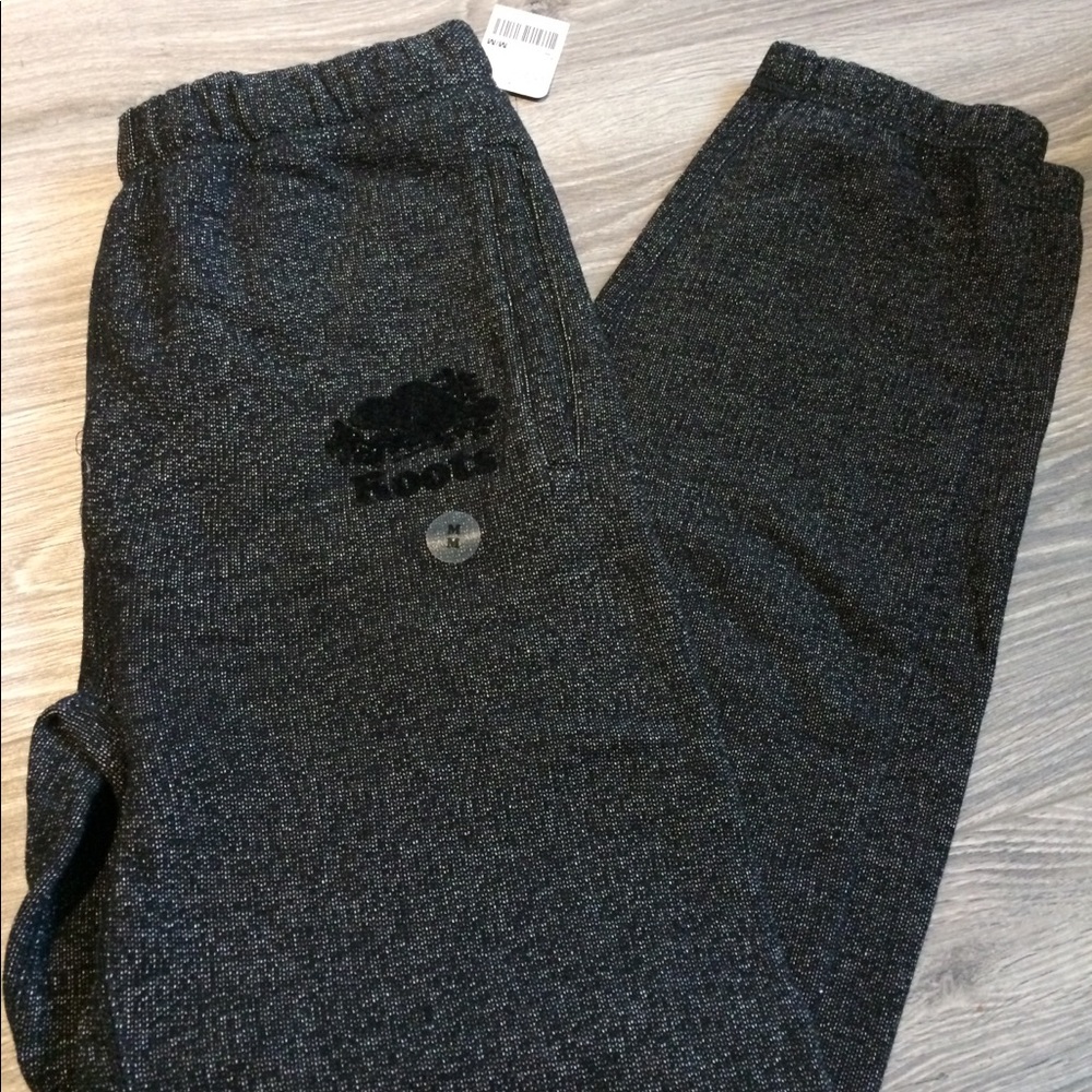 NWT roots men’s sweat pants
